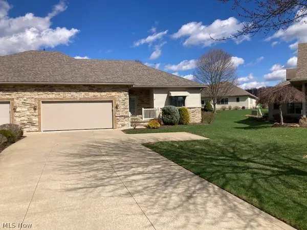 1335 Meadowbrook Drive, Dover, OH 44622