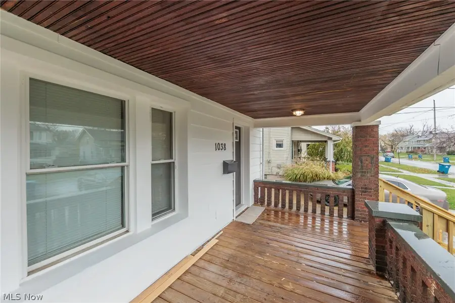 1038 W 11th Street, Lorain, OH 44052 - #3