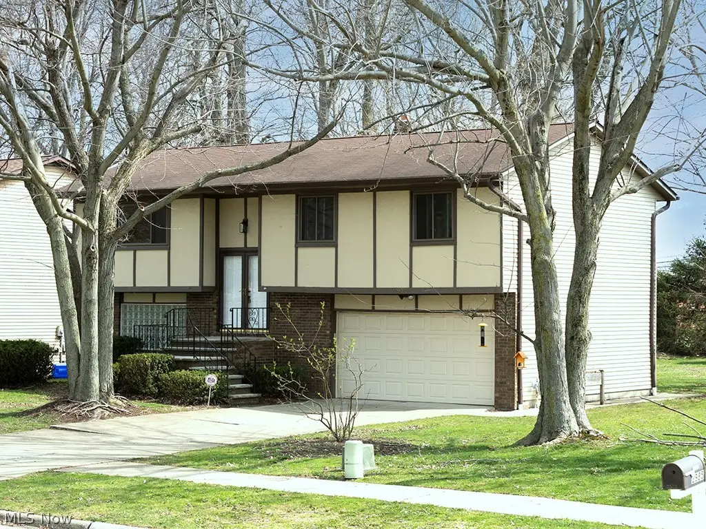 2977 Gale Road, Willoughby, OH 44094 - #1