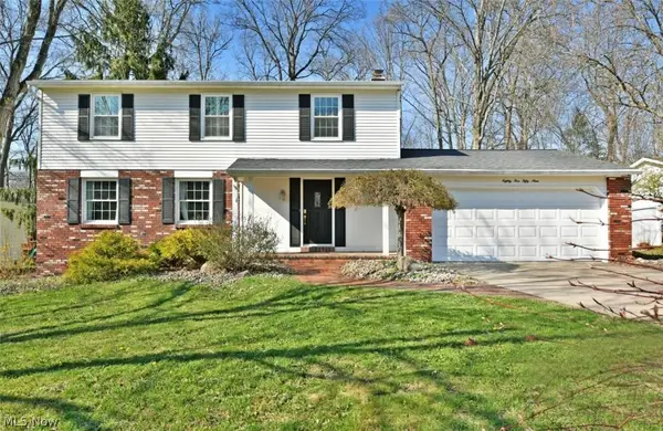 8559 Bayberry Ne Drive, Warren, OH 44484