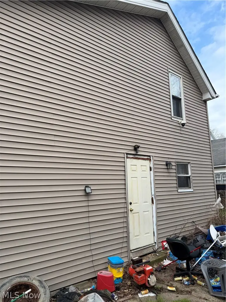 3289 W 61st Street, Cleveland, OH 44102 - #3