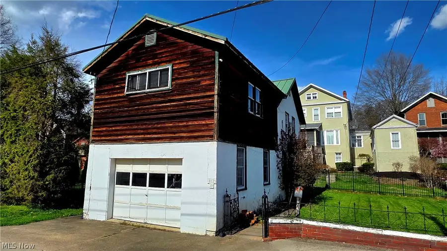 317 1/2 Fourth Street, Marietta, OH 45750 - #3