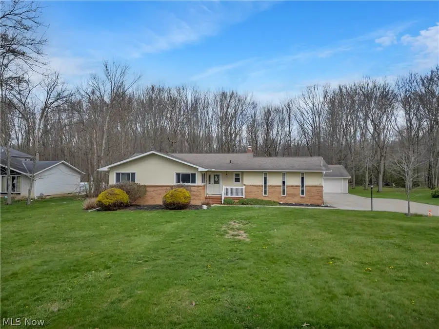 24292 Forestview Drive, Columbia Station, OH 44028 - #2