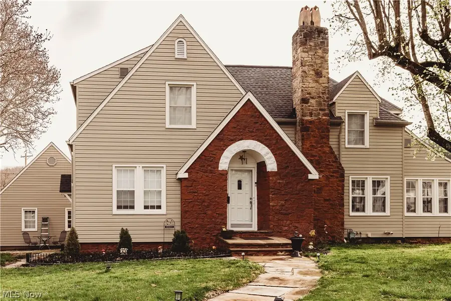 1012 Cambridge Road, Coshocton, OH 43812 - #2