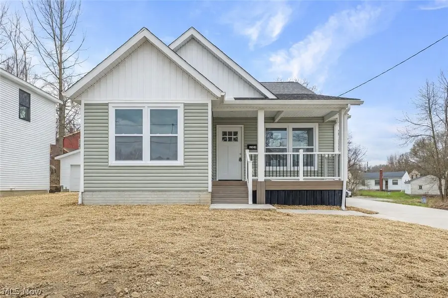 1328 Hazelwood, Akron, OH 44305 - #2