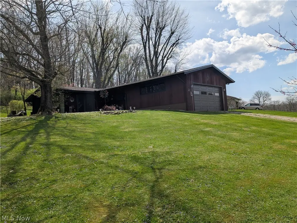 228 Crowley Drive, Roseville, OH 43777 - #1