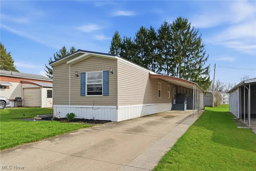 562 La Vista W Road, Lodi, OH 44254 - #3