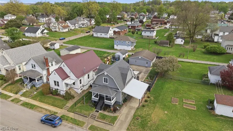 1027 32nd Street, Parkersburg, WV 26104 - #3