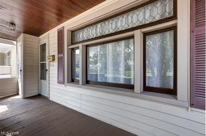 4392 W 47th Street, Cleveland, OH 44144 - #3