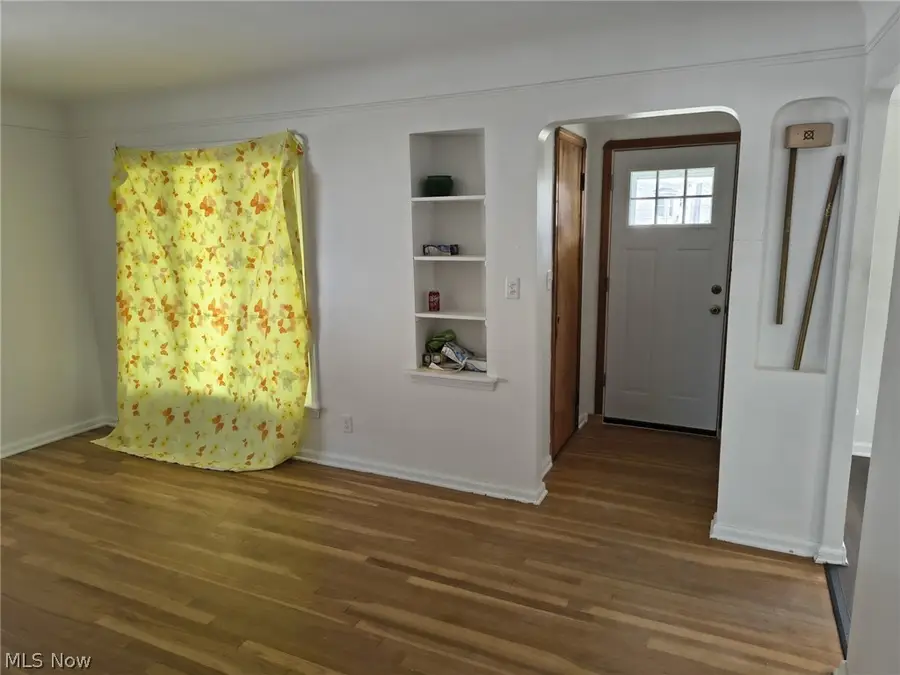 6010 Allanwood Drive, Parma, OH 44129 - #3