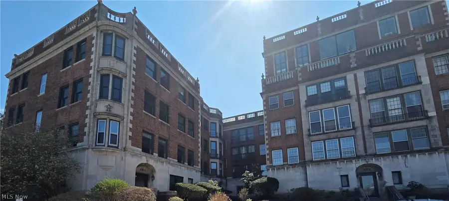 11430 Cedar Glen Parkway #B1-B2, Cleveland, OH 44106 - #2