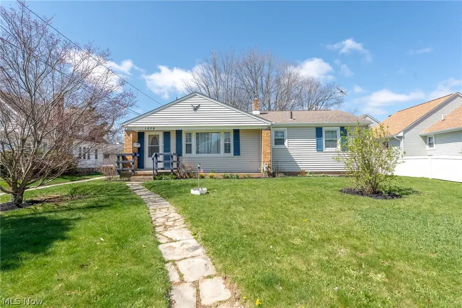 1539 Parkway Boulevard, Alliance, OH 44601 - #2