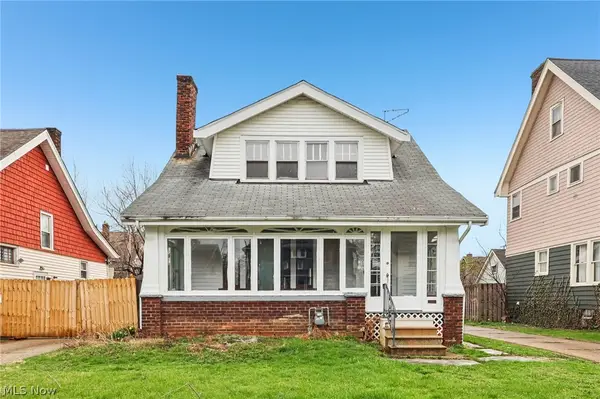 293 E 151 Street, Cleveland, OH 44110