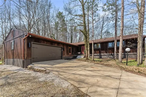 10172 Old Orchard Drive, Brecksville, OH 44141