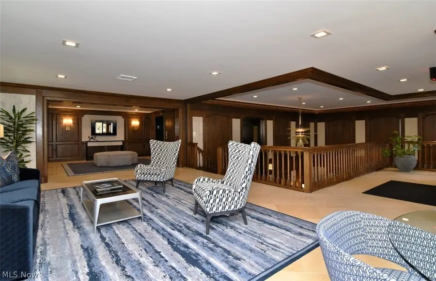 5200 Three Village Drive #LLC, Lyndhurst, OH 44124 - #3