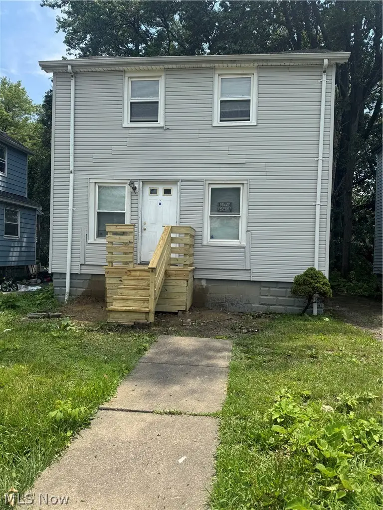 10604 Nelson Avenue, Cleveland, OH 44105 - #2