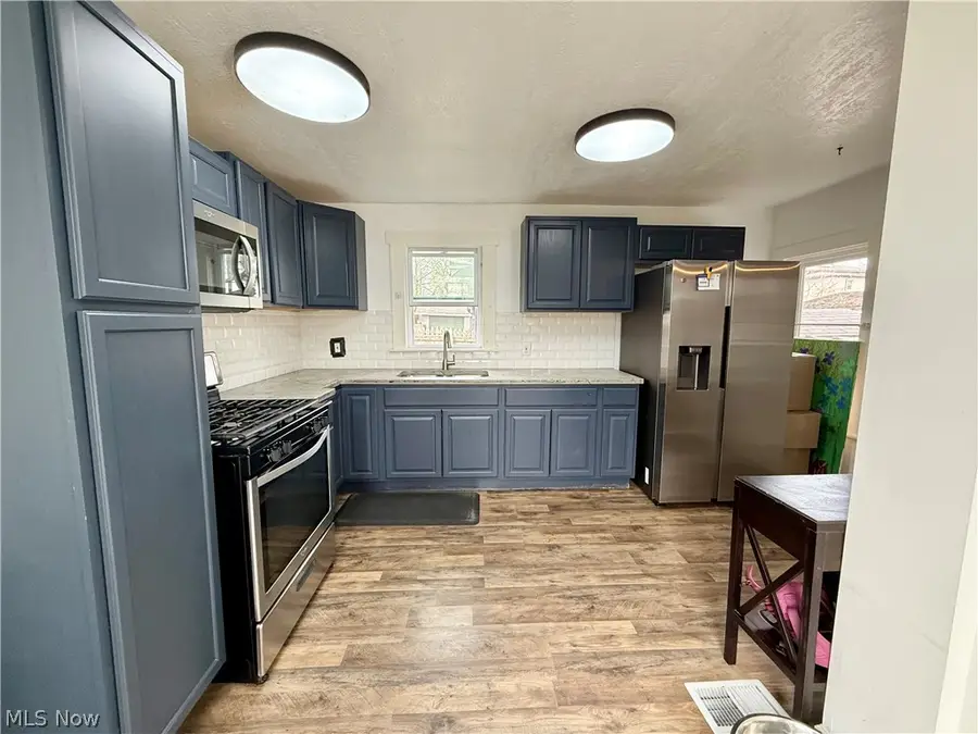 111 9th Ne Street, Massillon, OH 44646 - #3