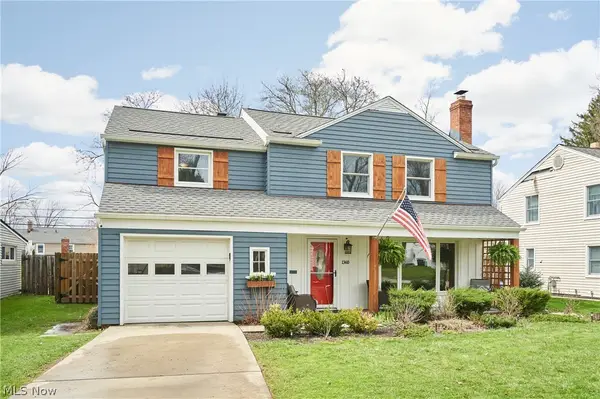 1360 Croyden Road, Lyndhurst, OH 44124