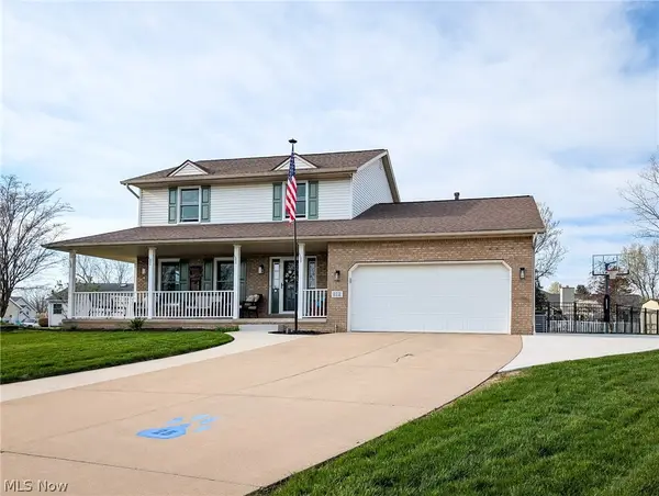 812 Joel Circle, Louisville, OH 44641