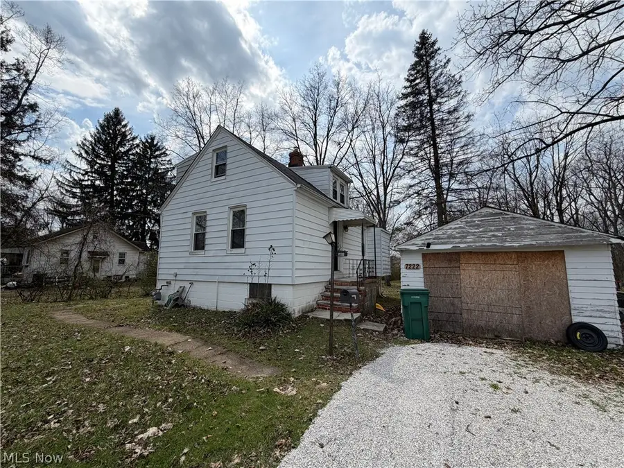 7222 Wright Avenue, Bedford, OH 44146 - #2