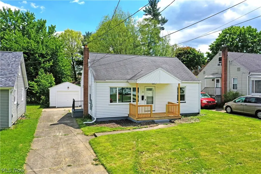 73 N Edgehill Avenue, Youngstown, OH 44515 - #3