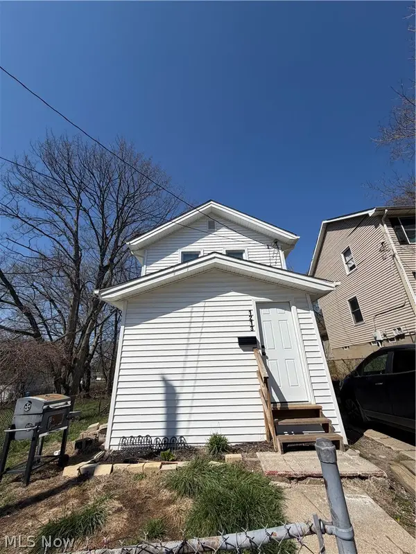 1213 Smithfarm Avenue, Akron, OH 44305