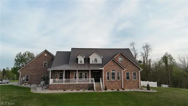 1384 Spider Ridge Road, Parkersburg, WV 26104