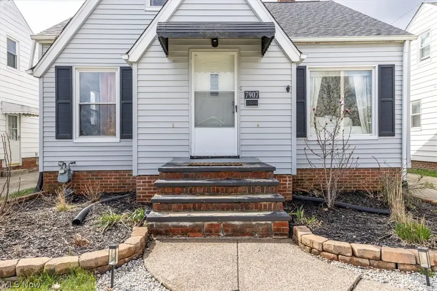 7907 Renwood Drive, Parma, OH 44129 - #2