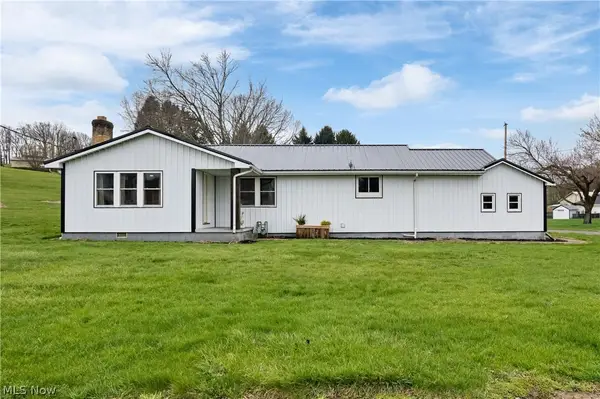 11020 Montgomery Road, Kensington, OH 44427