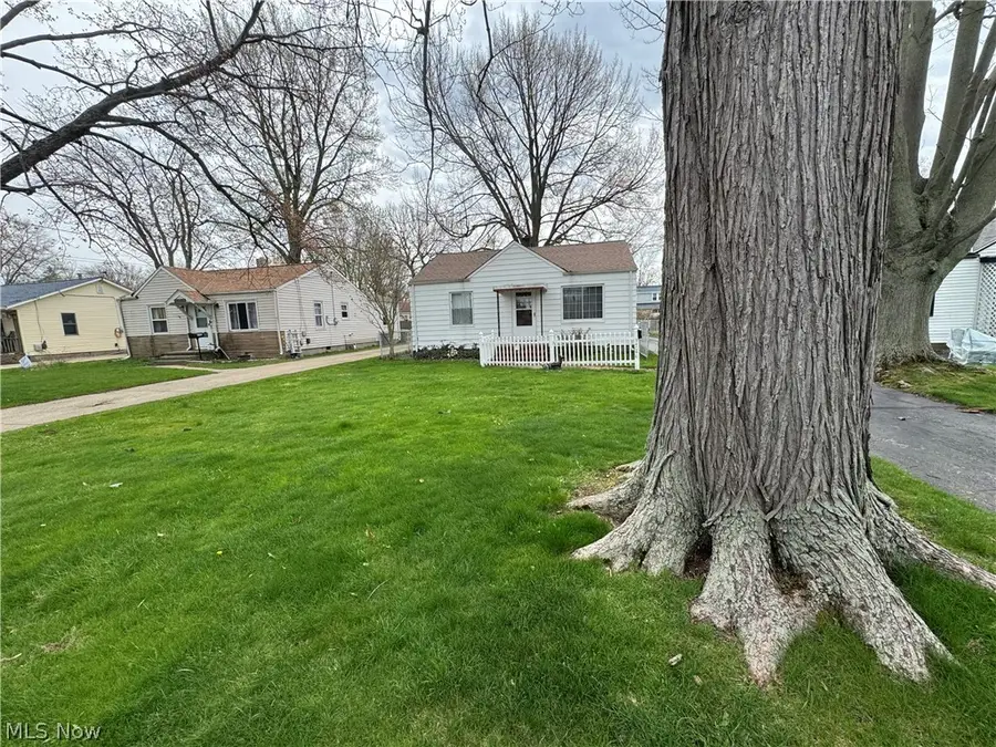 34046 Sylvia Drive, Eastlake, OH 44095 - #2