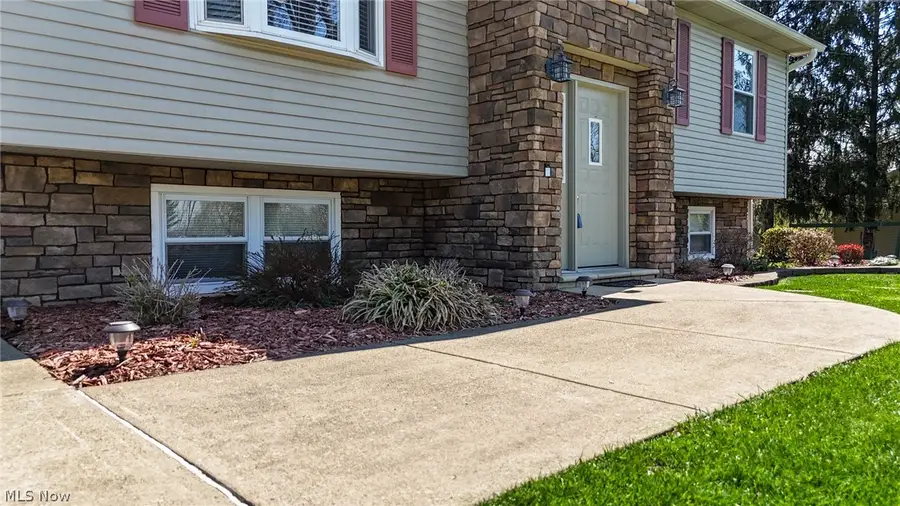 97 Woodland Acres Road, Marietta, OH 45750 - #2