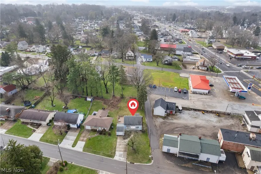 1722 39th Nw Street, Canton, OH 44709 - #2