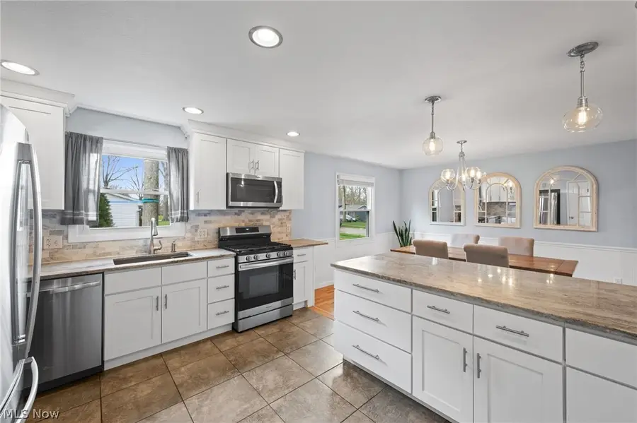 1410 Mockingbird Trail, Stow, OH 44224 - #2