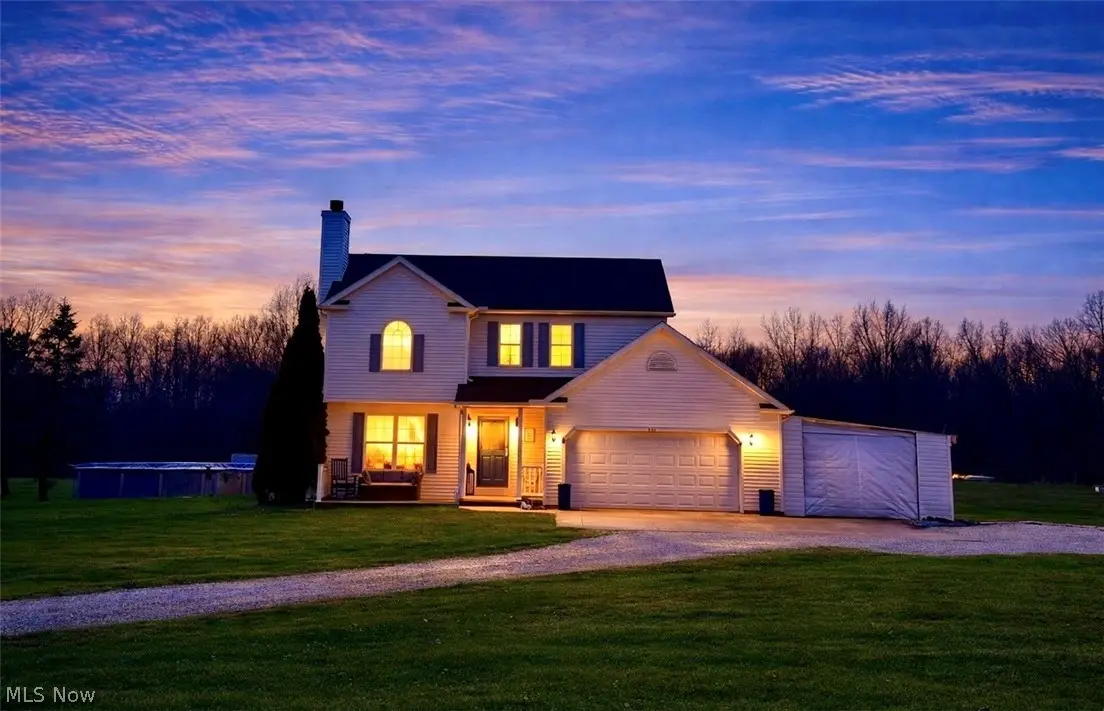 8742 Henderson Road, Diamond, OH 44412 - #1