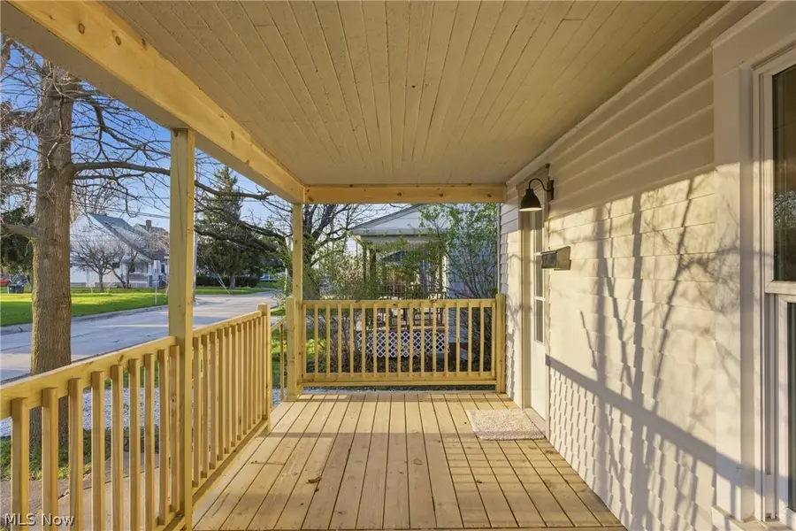 218 N Huntington Street, Medina, OH 44256 - #2