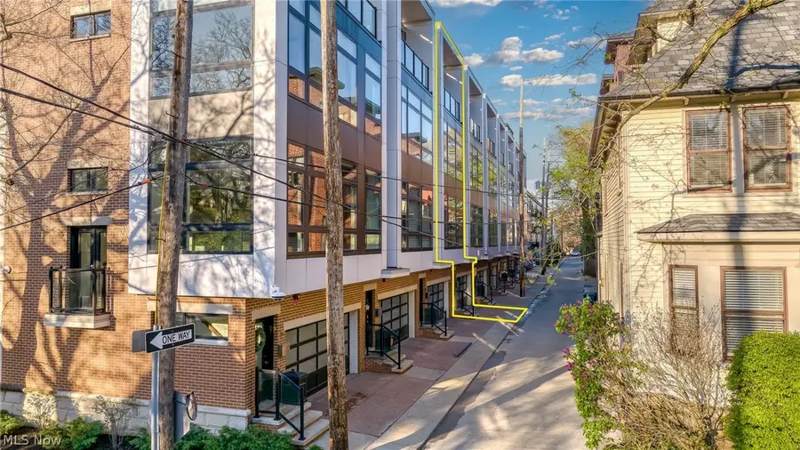 3114 Vine Court, Cleveland, OH 44113 - #3