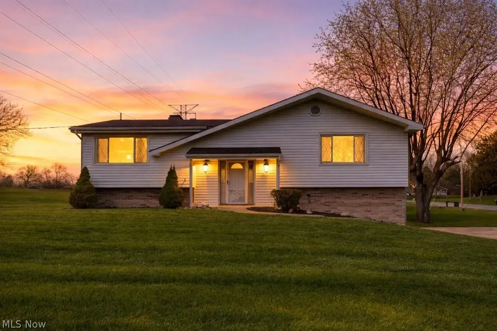 3305 Dueber Sw Avenue, Canton, OH 44706 - #1