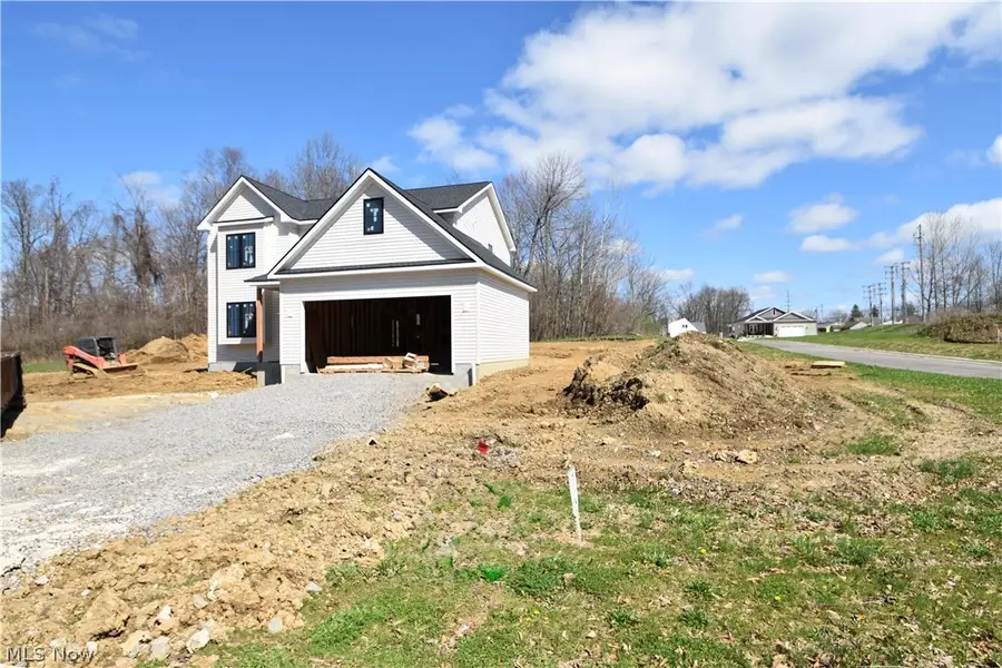 211 Ashwood Landing, Hubbard, OH 44425 - #2