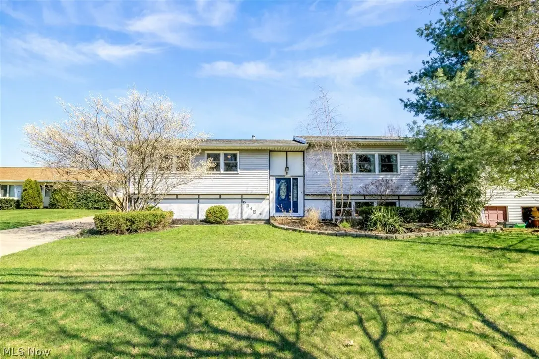 924 E Schaaf Road, Brooklyn Heights, OH 44131 - #1