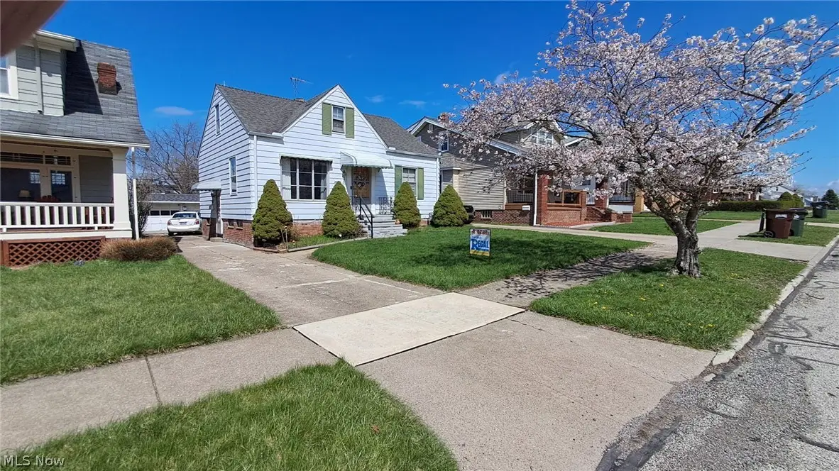 6014 Laverne Avenue, Parma, OH 44129 - #1
