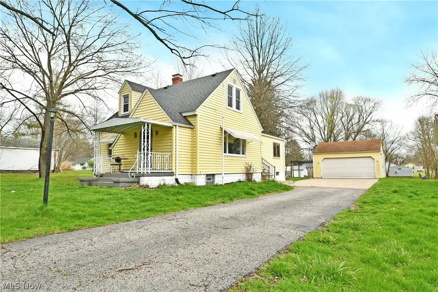 4890 Myrtle Nw Avenue, Warren, OH 44483 - #3