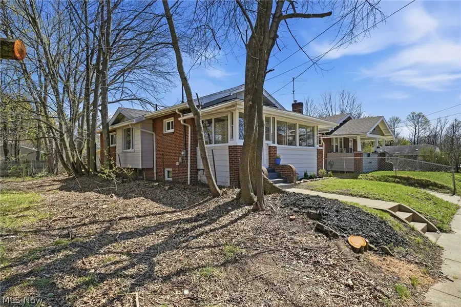 627 Arden Place, Akron, OH 44306 - #3