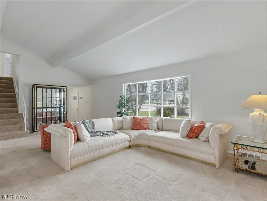 7823 Oakhurst Circle, Brecksville, OH 44141 - #3