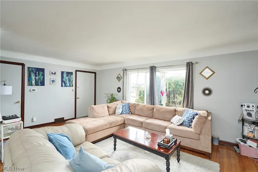 14330 Lakewood Heights Boulevard, Lakewood, OH 44107 - #3