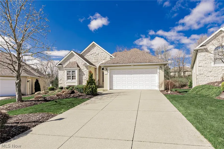 2002 Fox Trace Trail, Cuyahoga Falls, OH 44223 - #2