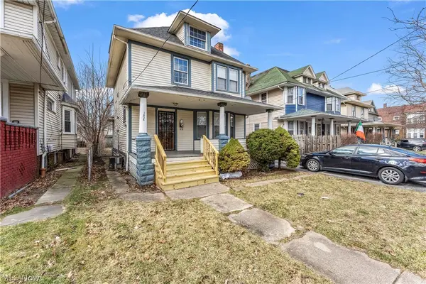 1434 Ridgewood Avenue, Lakewood, OH 44107