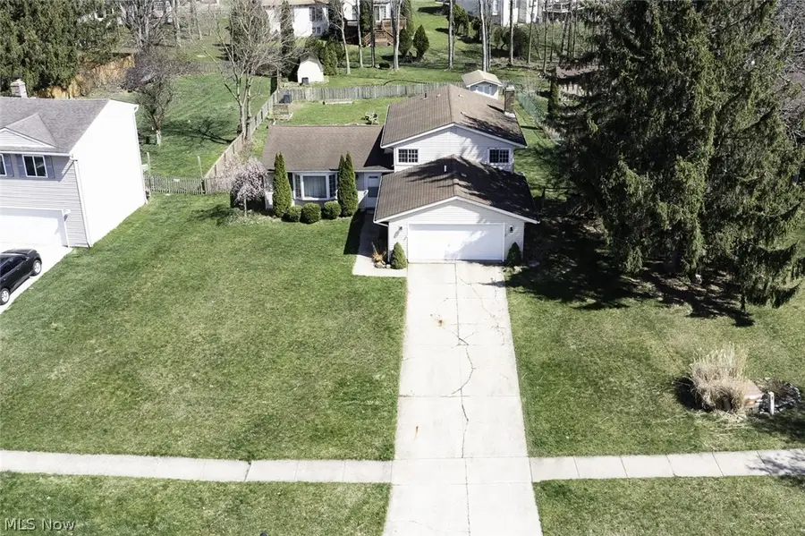 18267 Walnut Drive, Strongsville, OH 44149 - #2