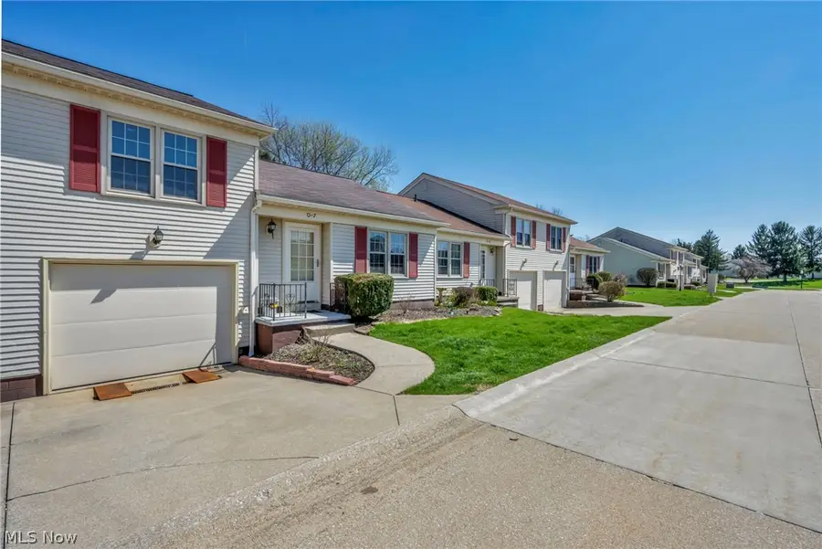 5279 Creekside Boulevard #07, Brunswick, OH 44212 - #3