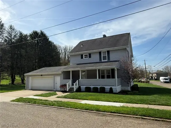 602 Crider Ne Avenue, New Philadelphia, OH 44663