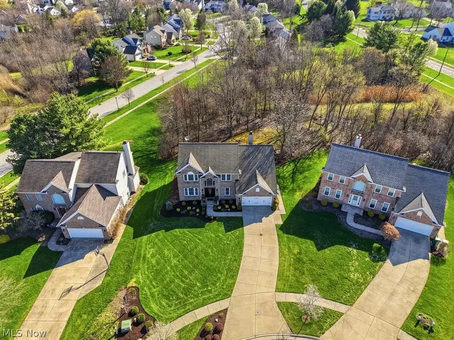 9943 Brookhill Circle, Twinsburg, OH 44087 - #3